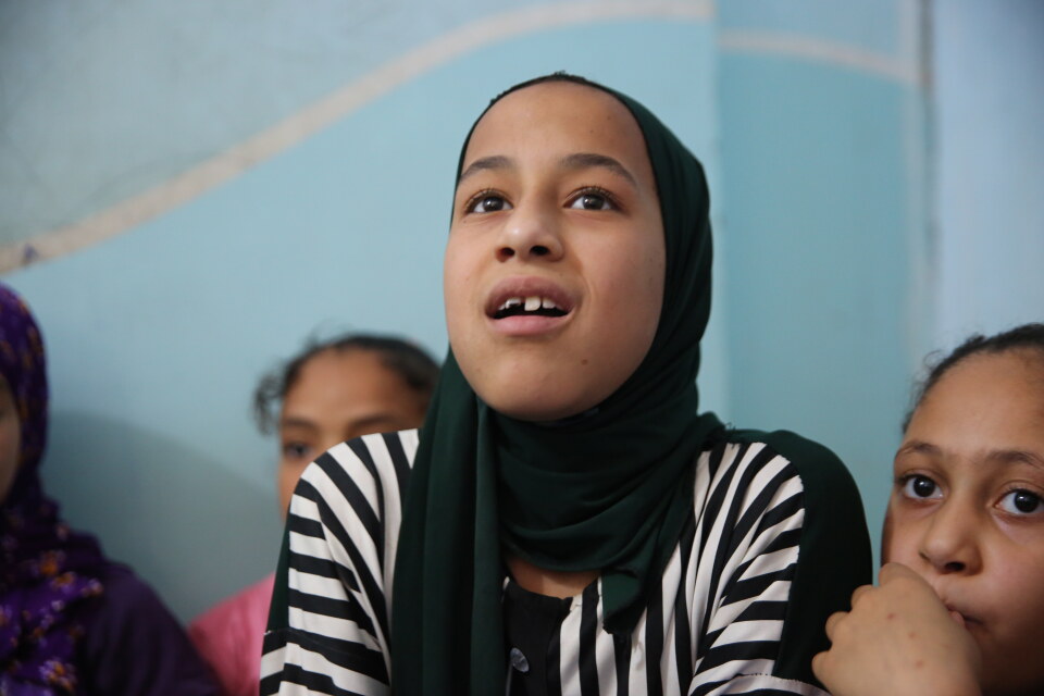 Thumbnail for قافلة طبية للتوعية بأمراض العيون والصحة العامة للنساء في قرية أبيها بمحافظة المنيا.