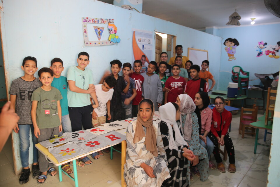 Thumbnail for تتناول هذه الأخبار الجيدة أهم المشاكل التعليمية في قرى صعيد مصر وسبل حلها.